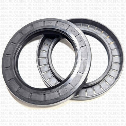 Сальник 70x105x13 TC NBR 70-K01B-C-C NAK