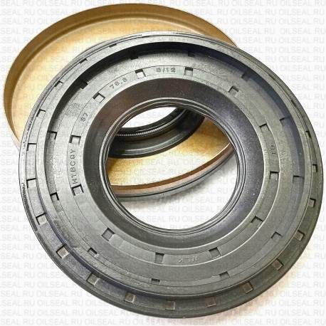 Сальник 37x78.3x8/12 HTBC9Y NBR 70-C-C WLK