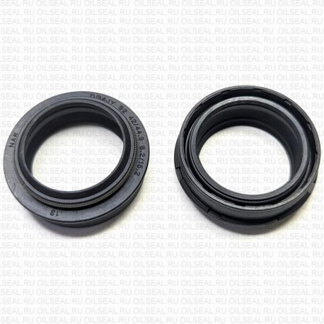 Сальник 32x42/44.9x8.2/15.2 DG4JY NBR-80-K-86N/C/C.S NAK