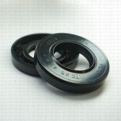 Сальник 25x47x8.7 TC NBR 70-C-C WLK