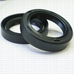 Сальник 32x45x10 TC NBR 70-K01B-C-C NAK