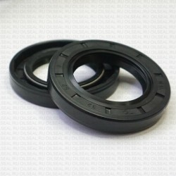Сальник 32x52x8 TC NBR 70-K01B-C-C NAK