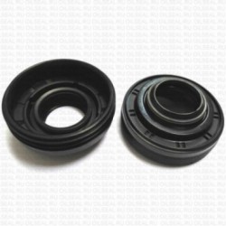 Сальник 30x57/63.3x18/28 DG69Y NBR 70-C-C WLK