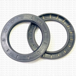 Сальник 70x100x10 SC NBR 70-K01B-C-C NAK