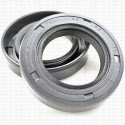 Сальник 32x52x11 HTCL NBR-70-K/C/C WLK